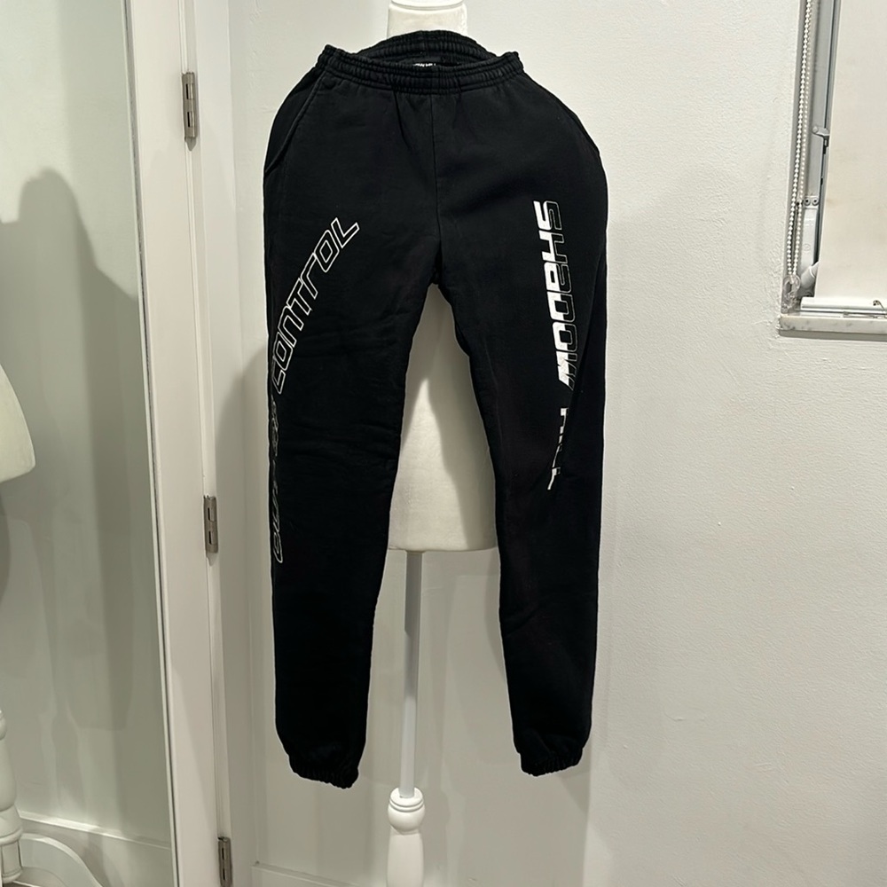 Shadow Hill black sweatpants extra small